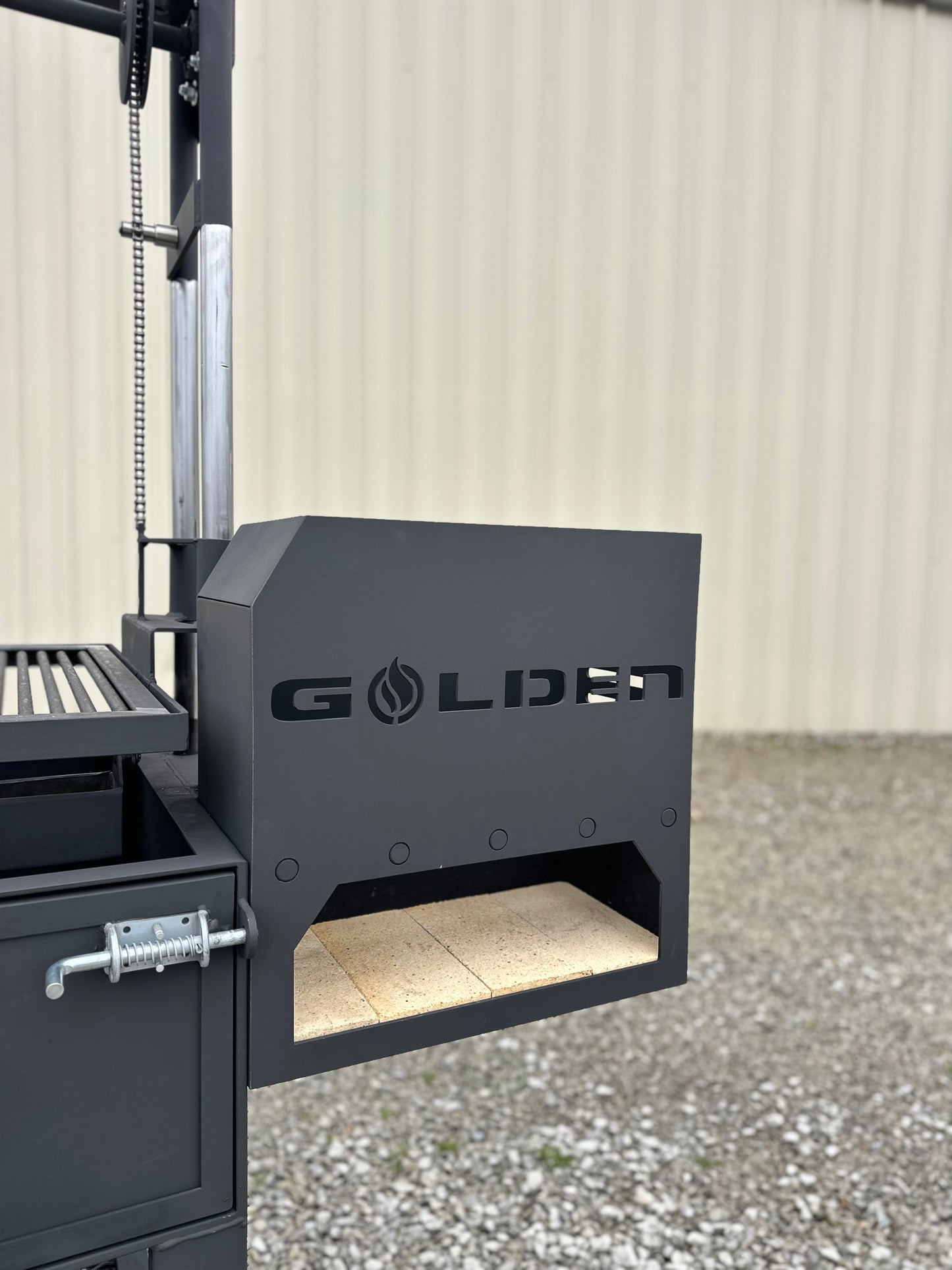 The SANTA MARIA Grill