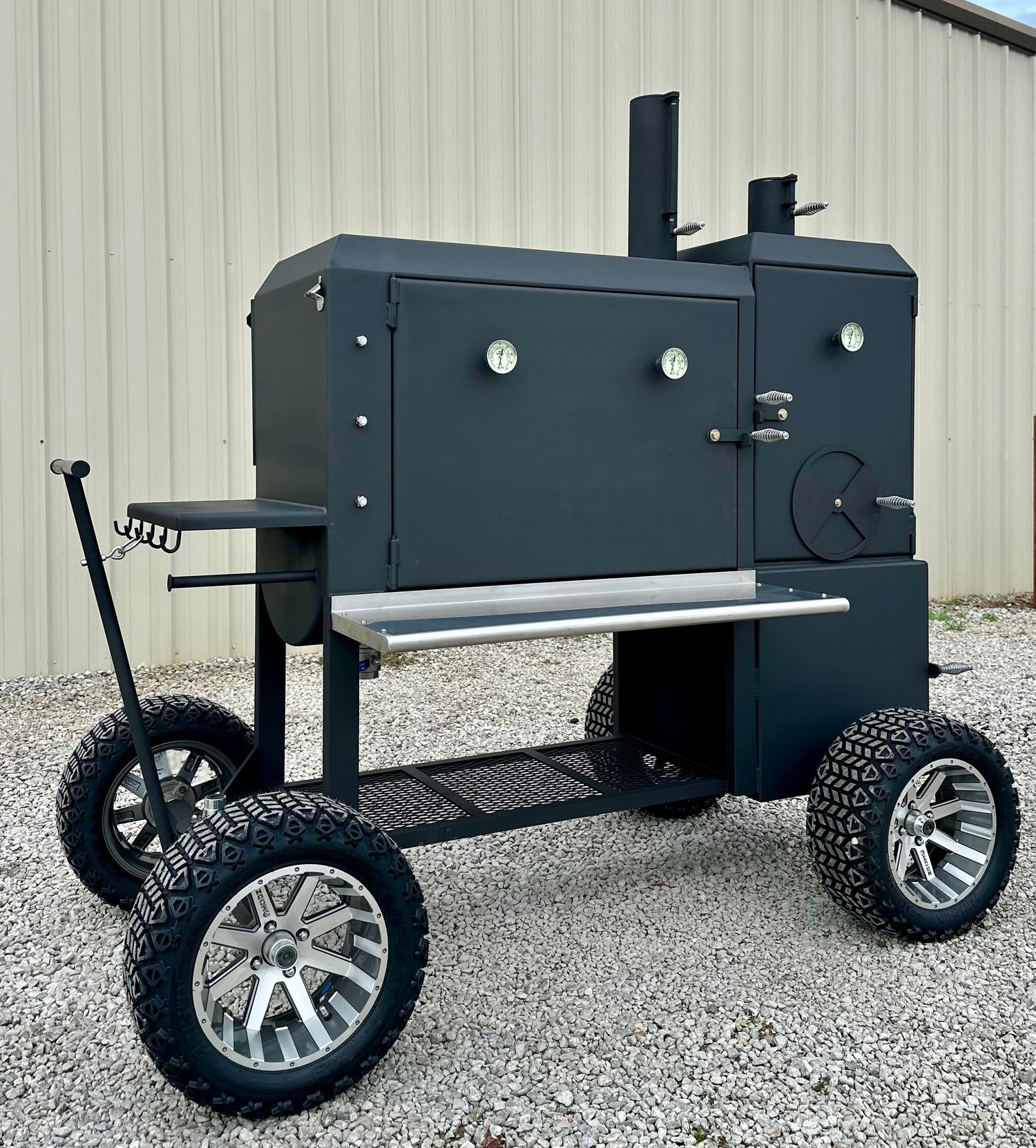 The MEAT LOCKER Cabinet Smoker